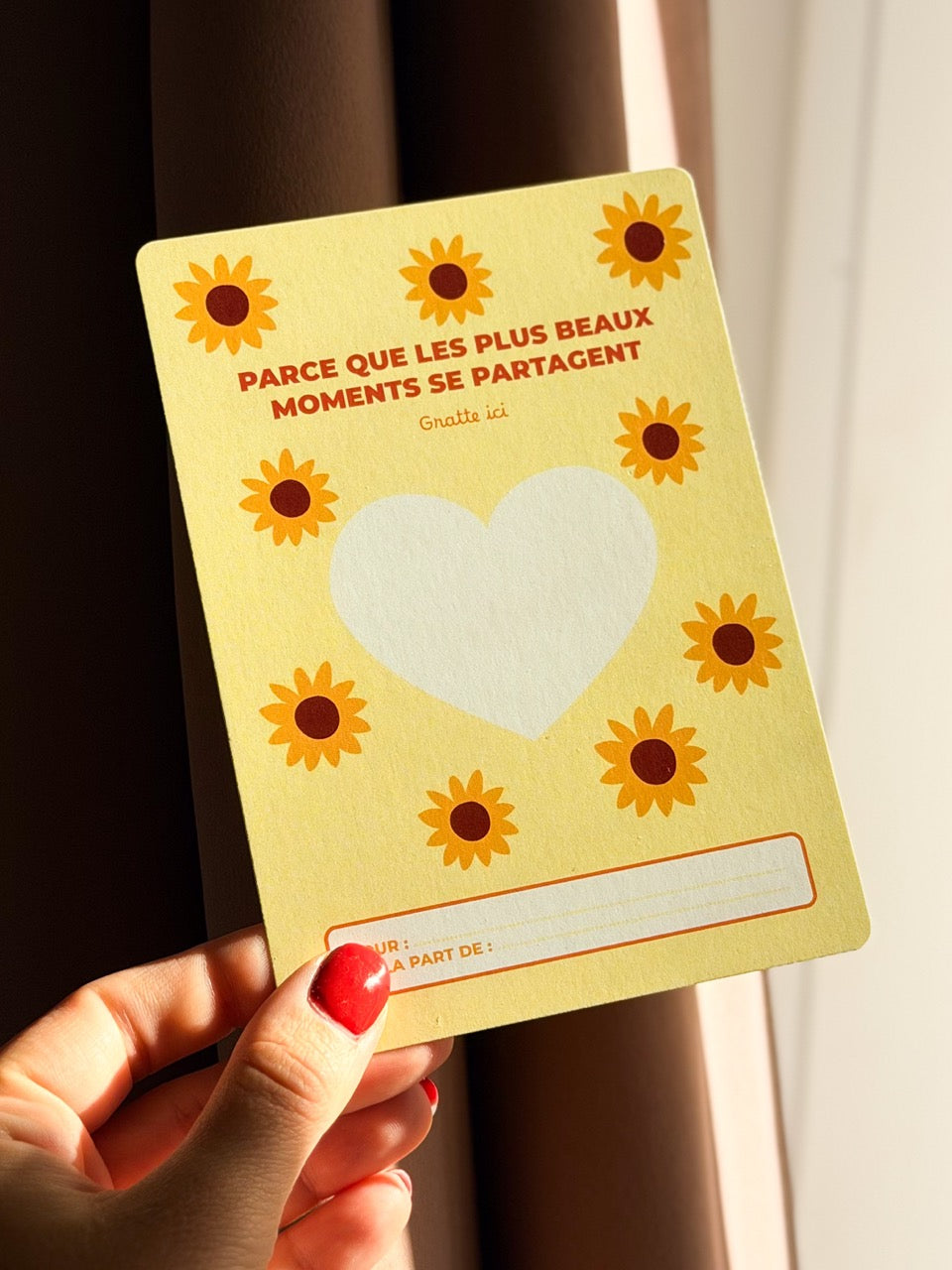 Carte à gratter personnalisée – Parce que les plus beaux moments se partagent