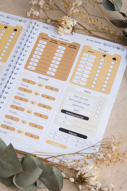 Carnet de suivi bébé 0-4 mois - LEOPARD