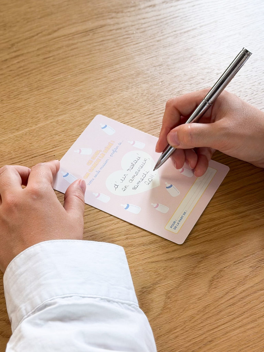 Carte à gratter personnalisée – Ce soir, on garde le bébé !