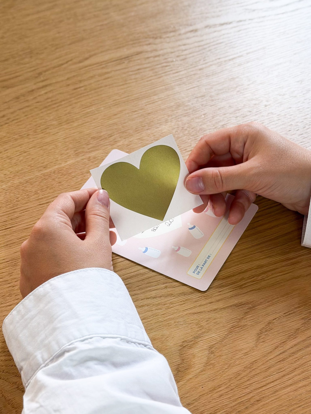 Carte à gratter personnalisée – Ce soir, on garde le bébé !