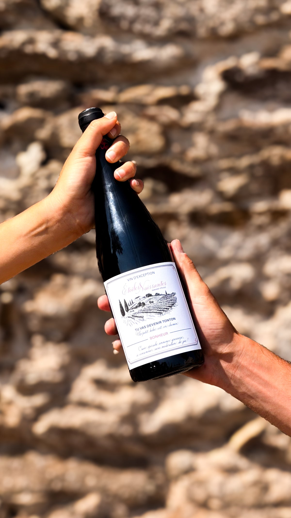 Étiquettes vin annonce de grossesse